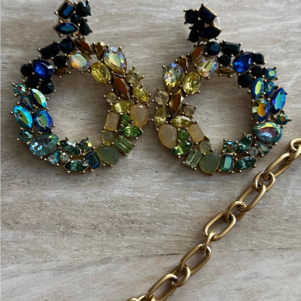 RARE J.Crew Multicolor Ombré Gem Necklace and matching earrings - Picture 3 of 7